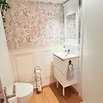 招待所 Le Manoir 1977