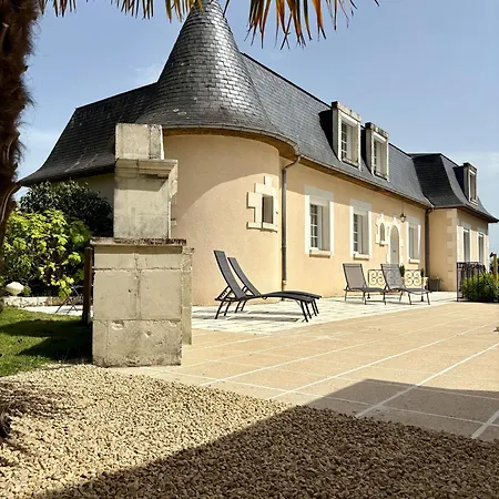 Le Manoir 1977 Casa de hóspedes *