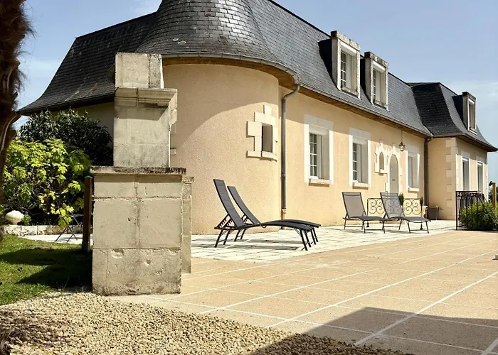 Le Manoir 1977 Gasthof *