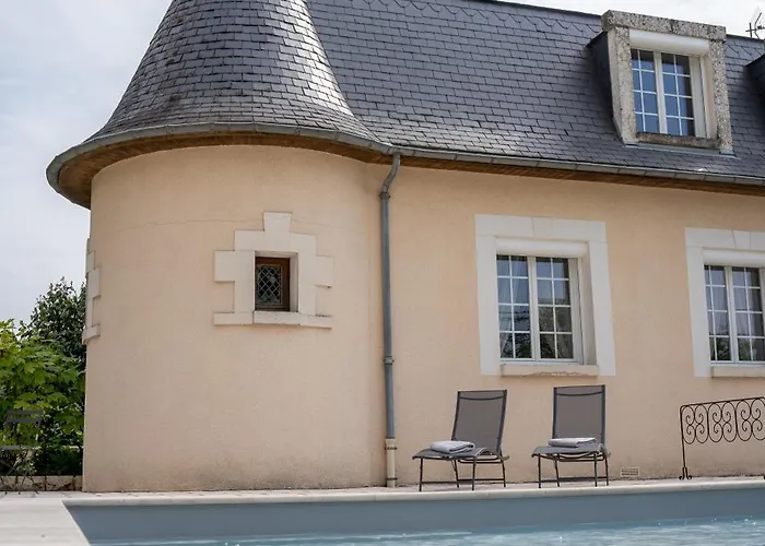 Le Manoir 1977 Gasthof *